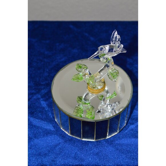 Vintage Clear Glass Hummingbird Mirrored Music Rotating Box Green Leaves READ - Picture 1 of 13